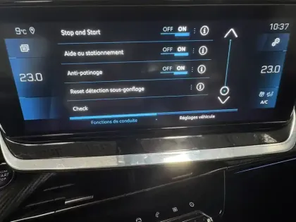 Photo 20 Peugeot 2008  PureTech 130 S&S EAT8