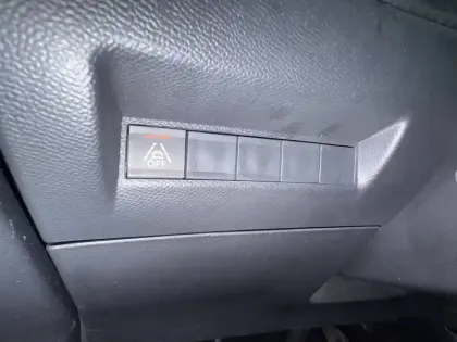 Photo 15 Peugeot 2008  PureTech 130 S&S EAT8