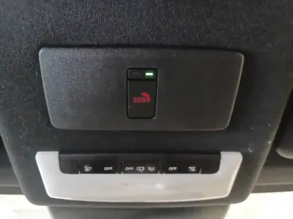 Photo 39 Nissan Juke  HYBRID 143