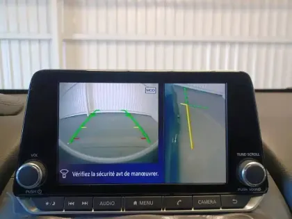 Photo 28 Nissan Juke  HYBRID 143