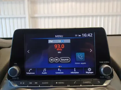 Photo 31 Nissan Juke  HYBRID 143