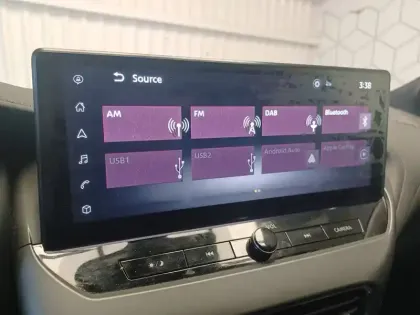 Photo 33 Nissan Juke  DIG-T 114