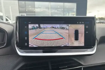 Photo 29 Peugeot 208  Hybrid 100 e-DCS6