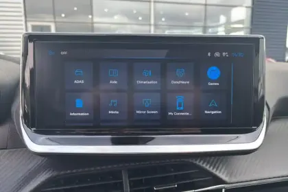 Photo 25 Peugeot 208  Hybrid 100 e-DCS6