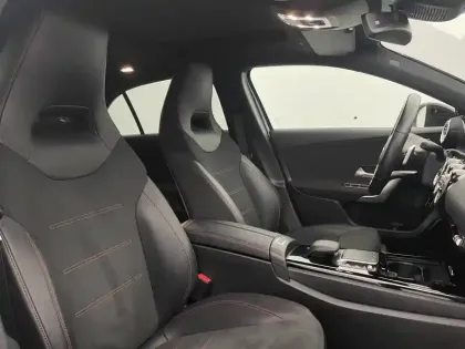 Photo 28 Mercedes Classe A  250 e 8G-DCT