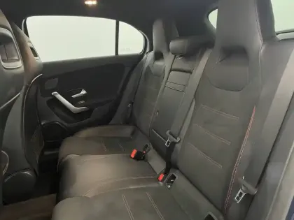 Photo 15 Mercedes Classe A  250 e 8G-DCT