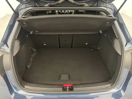 Photo 13 Mercedes Classe A  250 e 8G-DCT