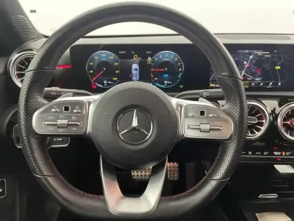 Photo 22 Mercedes Classe A  250 e 8G-DCT