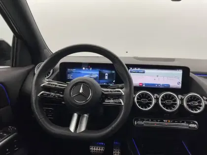 Photo 89 Mercedes GLA  250 e Hybrid EQ 8G-DCT