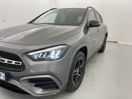 Photo 100 Mercedes GLA  250 e Hybrid EQ 8G-DCT