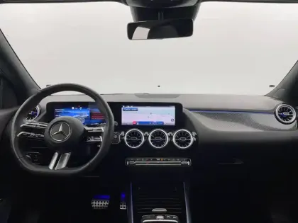 Photo 98 Mercedes GLA  250 e Hybrid EQ 8G-DCT