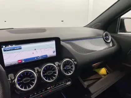 Photo 59 Mercedes GLA  250 e Hybrid EQ 8G-DCT