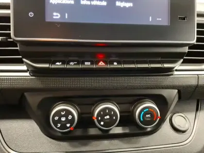 Photo 22 Renault Trafic  FGN L2H1 3000 KG BLUE DCI 150 EDC