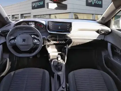 Photo 7 Peugeot 2008  PureTech 100 S&S BVM6