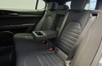 Photo 103 Alfa Romeo Stelvio  2.2 160 ch AT8