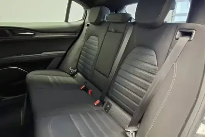 Photo 92 Alfa Romeo Stelvio  2.2 160 ch AT8