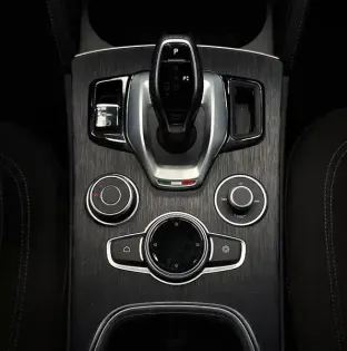 Photo 66 Alfa Romeo Stelvio  2.2 160 ch AT8