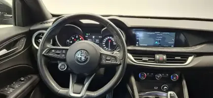 Photo 106 Alfa Romeo Stelvio  2.2 160 ch AT8