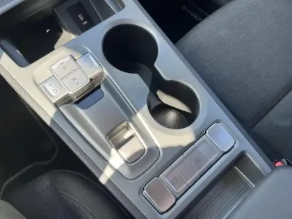 Photo 11 Hyundai Kona  Electrique 39 kWh - 136 ch