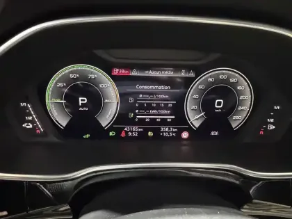 Photo 28 Audi Q3  Sportback 45 TFSIe  245 ch S tronic 6