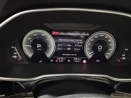 Photo 30 Audi Q3  Sportback 45 TFSIe  245 ch S tronic 6