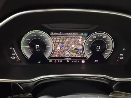 Photo 42 Audi Q3  Sportback 45 TFSIe  245 ch S tronic 6