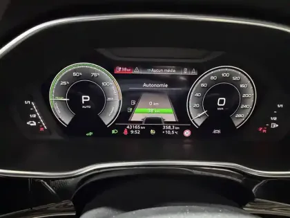 Photo 26 Audi Q3  Sportback 45 TFSIe  245 ch S tronic 6