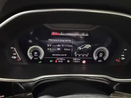 Photo 33 Audi Q3  Sportback 45 TFSIe  245 ch S tronic 6