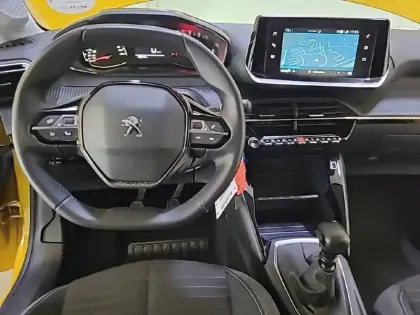 Photo 38 Peugeot 208  BlueHDi 100 S&S BVM6