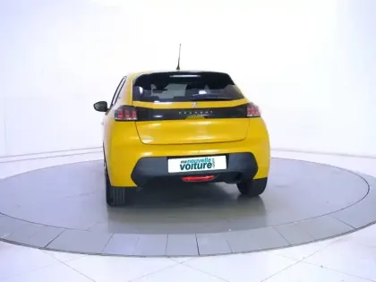 Photo 37 Peugeot 208  BlueHDi 100 S&S BVM6