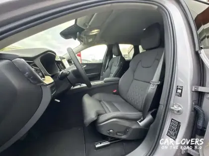 Photo 9 Volvo Xc60  T6 AWD Hybride rechargeable 253 ch+145 ch Geartronic 8