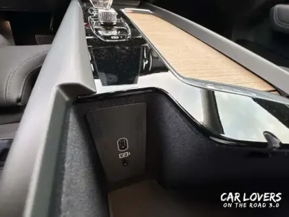 Photo 20 Volvo Xc60  T6 AWD Hybride rechargeable 253 ch+145 ch Geartronic 8