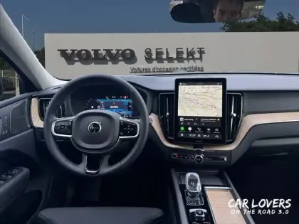 Photo 16 Volvo Xc60  T6 AWD Hybride rechargeable 253 ch+145 ch Geartronic 8