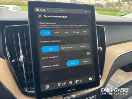 Photo 30 Volvo Xc60  T6 AWD Hybride rechargeable 253 ch+145 ch Geartronic 8