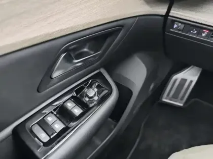 Photo 23 Citroën C5  X PureTech 180 S&S EAT8