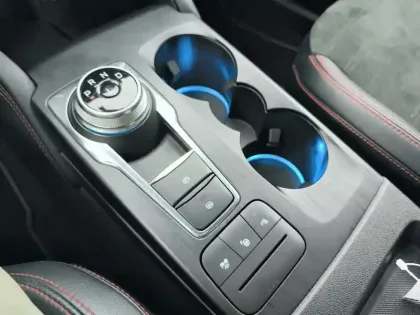 Photo 11 Ford Kuga  2.5 Duratec 190 ch FlexiFuel FHEV E85 Powershift