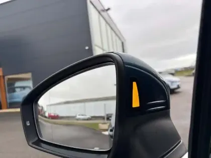 Photo 30 Volkswagen Tiguan  2.0 TDI 150ch DSG7