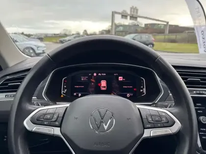 Photo 10 Volkswagen Tiguan  2.0 TDI 150ch DSG7