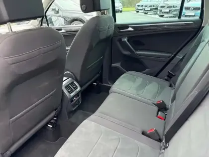 Photo 13 Volkswagen Tiguan  2.0 TDI 150ch DSG7