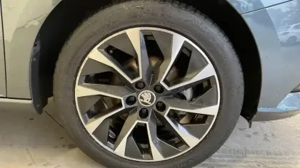 Photo 6 Skoda Fabia  1.0 TSI 95 ch BVM5