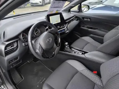 Photo 6 Toyota C-HR  Hybride 1.8L