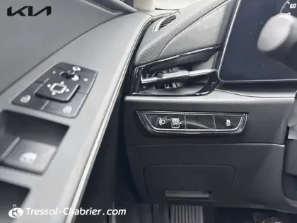 Photo 11 Kia Niro  EV Electrique 204 ch