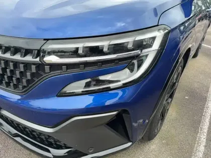 Photo 116 Renault Austral  E-Tech full hybrid 200 GSR2