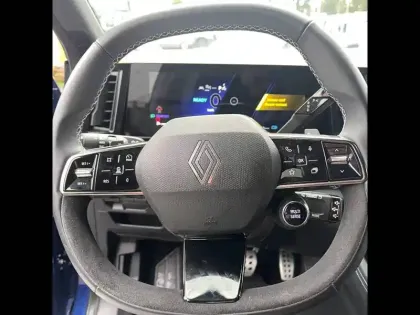 Photo 103 Renault Austral  E-Tech full hybrid 200 GSR2