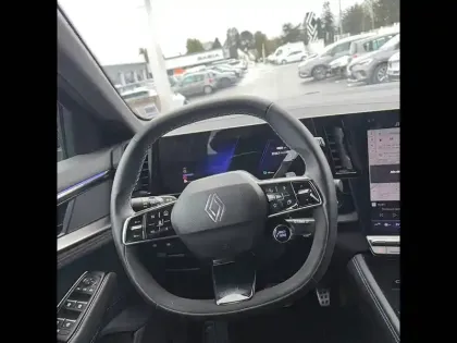 Photo 63 Renault Austral  E-Tech full hybrid 200 GSR2