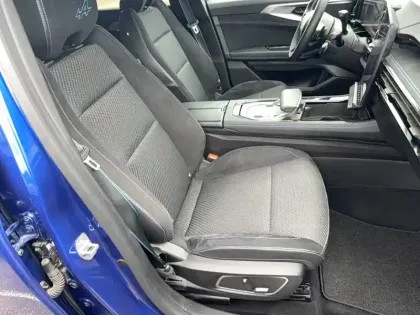 Photo 109 Renault Austral  E-Tech full hybrid 200 GSR2