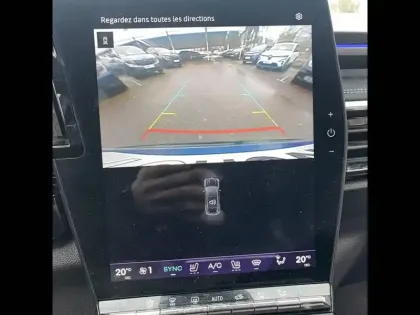 Photo 33 Renault Austral  E-Tech full hybrid 200 GSR2