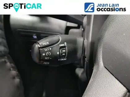 Photo 17 Citroën C3 Aircross  PureTech 130 S&S EAT6