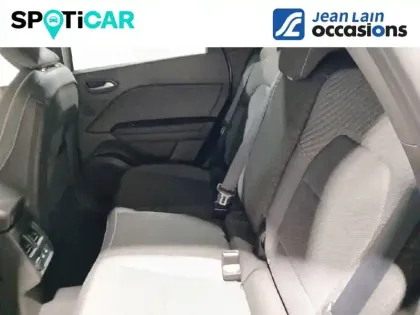 Photo 11 Renault Captur  E-Tech full hybrid 160 ch