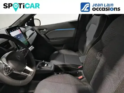 Photo 10 Renault Captur  E-Tech full hybrid 160 ch